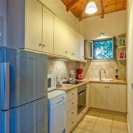 Villa Sleeps 2 Pool Air Con Wifi Jálova